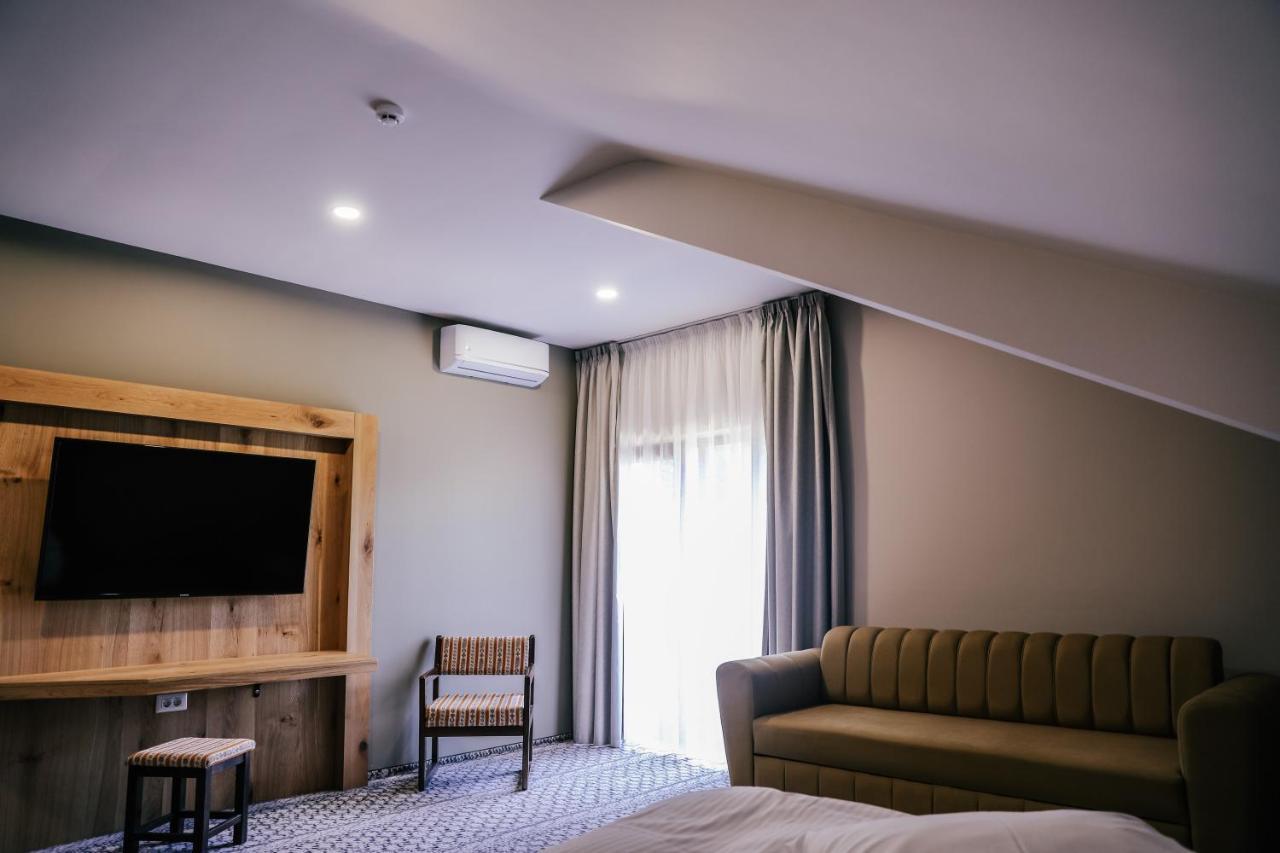 Popasul Domnesc- Resort& Spa- Voronet Vue エクステリア 写真